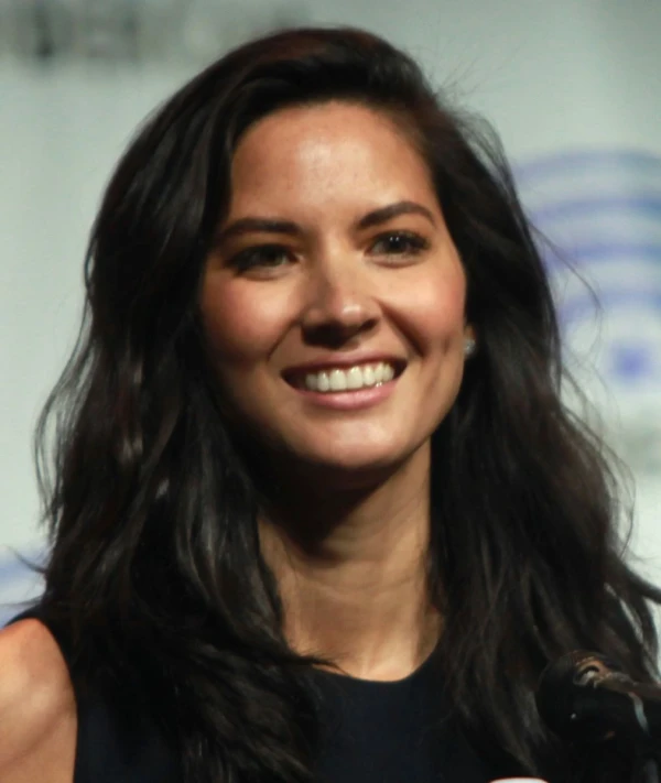 <strong>Olivia Munn</strong>. Billede af Gage Skidmore.