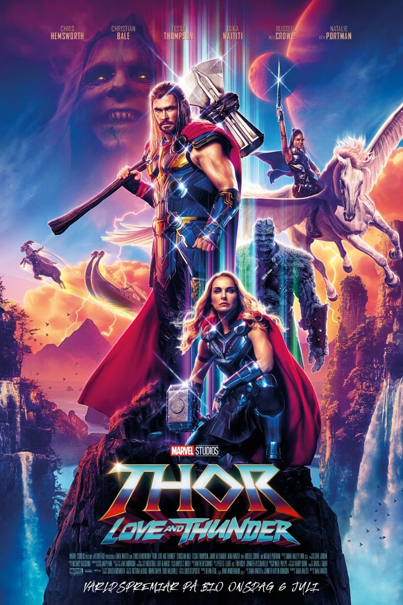 Thor: Love and Thunder Plakat
